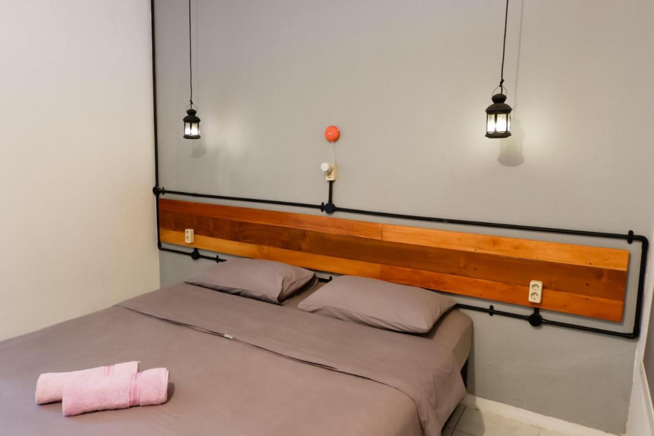 Buton Backpacker Lodge Μπαντούνγκ Εξωτερικό φωτογραφία