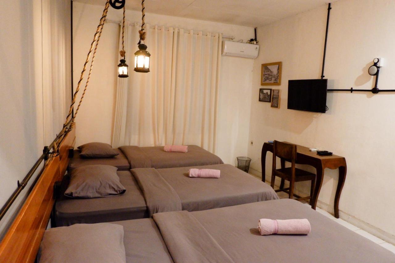 Buton Backpacker Lodge Μπαντούνγκ Εξωτερικό φωτογραφία